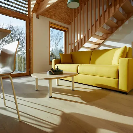 La Ferme Des Ailleurs Aparthotel 3*